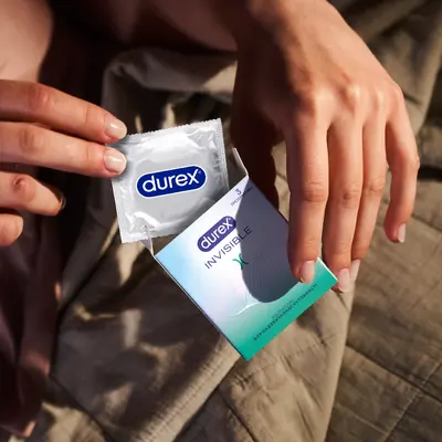 Презервативи Дюрекс (Durex Invisible) латексні з силіконовою змазкою ультратонкі 3 шт — Фото 7